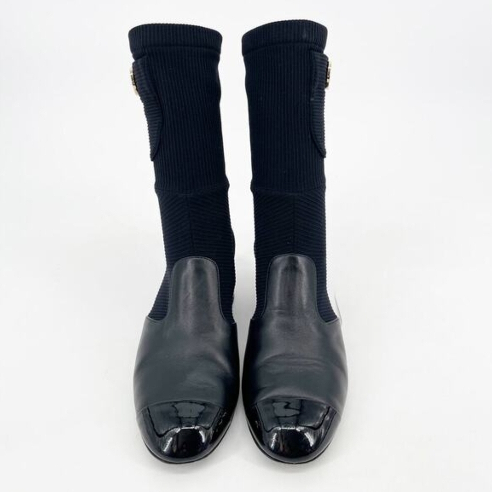 Chanel 2022 Black Knit 8 Logo Patent Cap Toe Mid Heel Sock Booties EU 37.5 - Picture 4 of 9